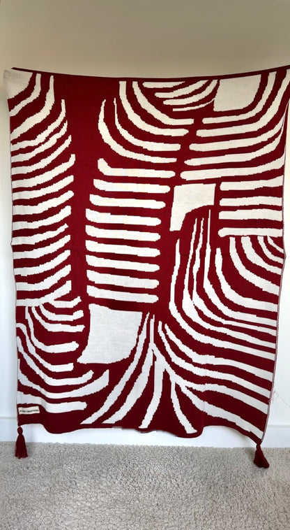 Ruhe Throw Burgundy(double sided design)