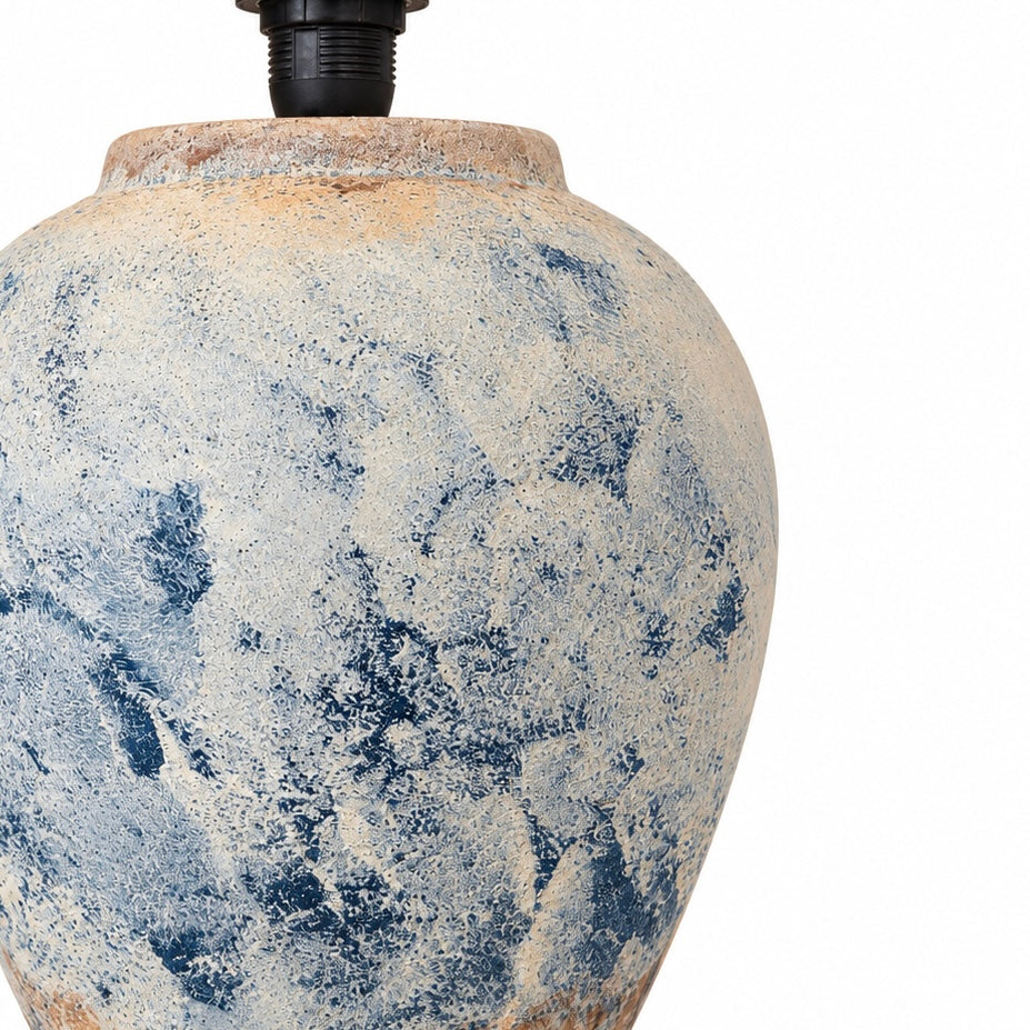Tierra Table Lamp